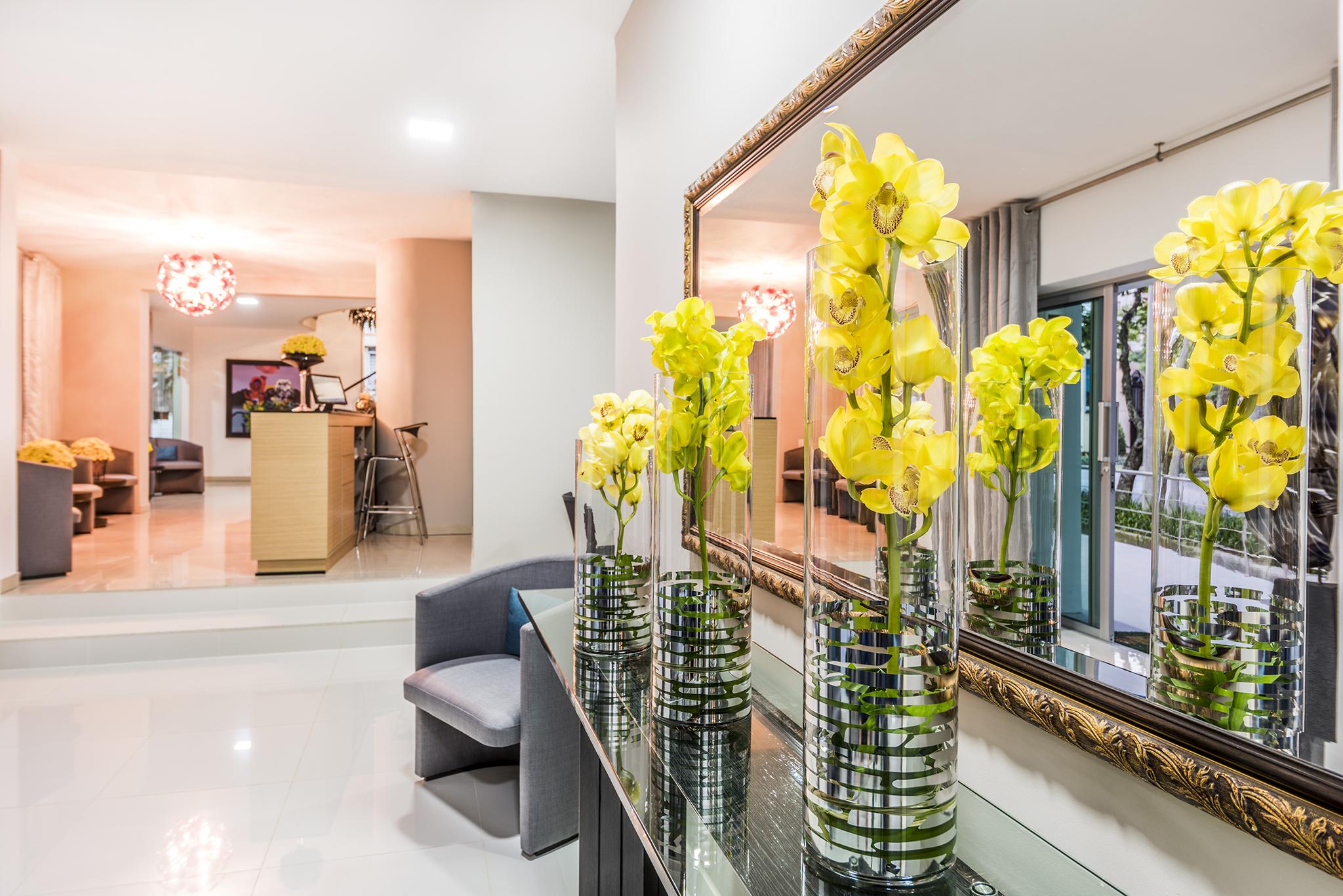 Hotel Asturias Меделин Екстериор снимка